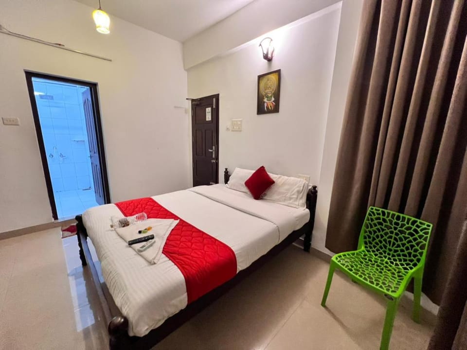 Bed, Photo of the whole room