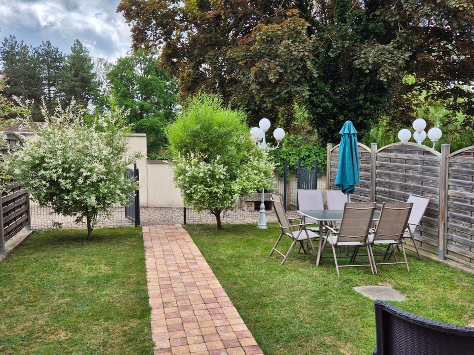 L'Abaca 23 House in Île-de-France