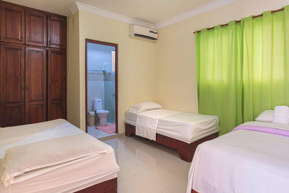 Shower, Bathroom, Bedroom