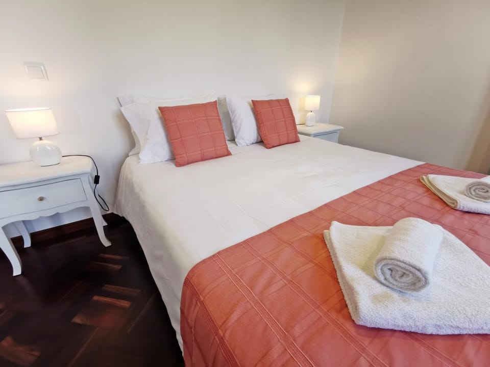CASA DOS AVÓS Apartments with Pool in Funchal House in Funchal