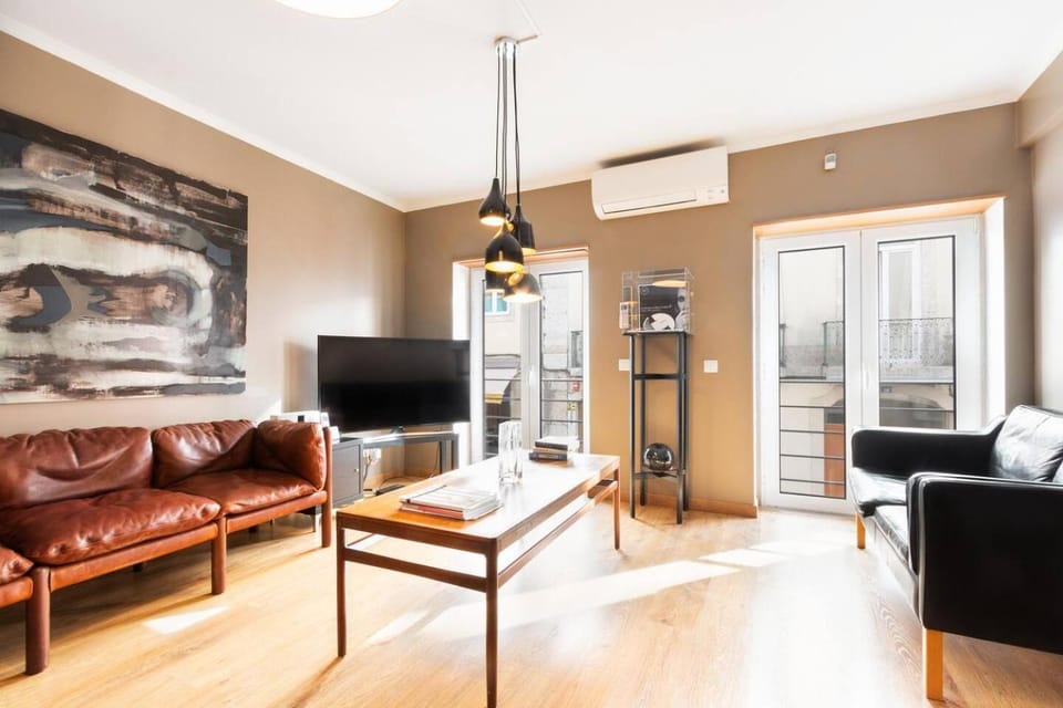 TV and multimedia, Seating area