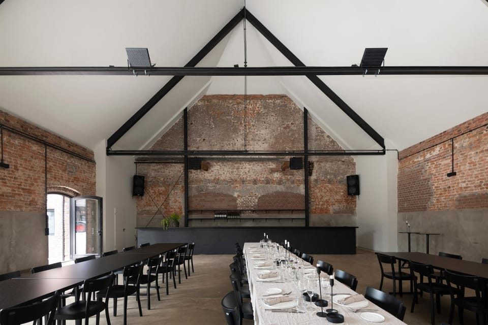 Meeting/conference room
