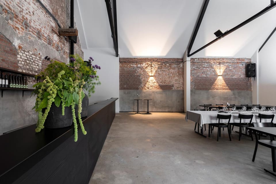 Meeting/conference room