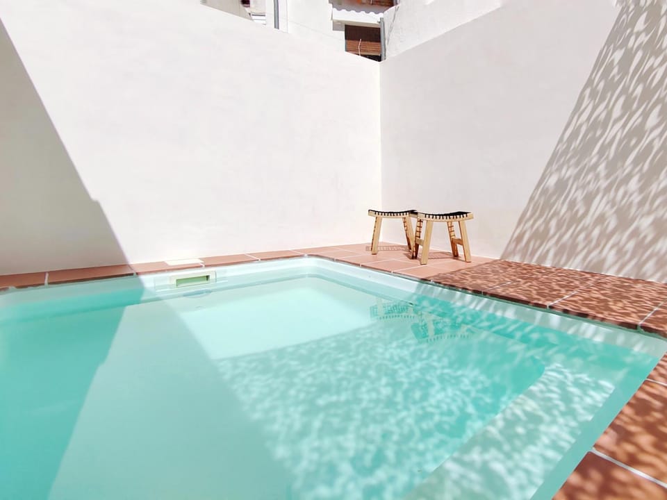 Pool view, Swimming pool