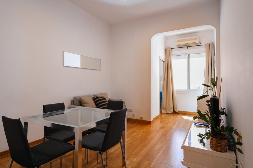 Cute Apartment Apartment in Barcelona