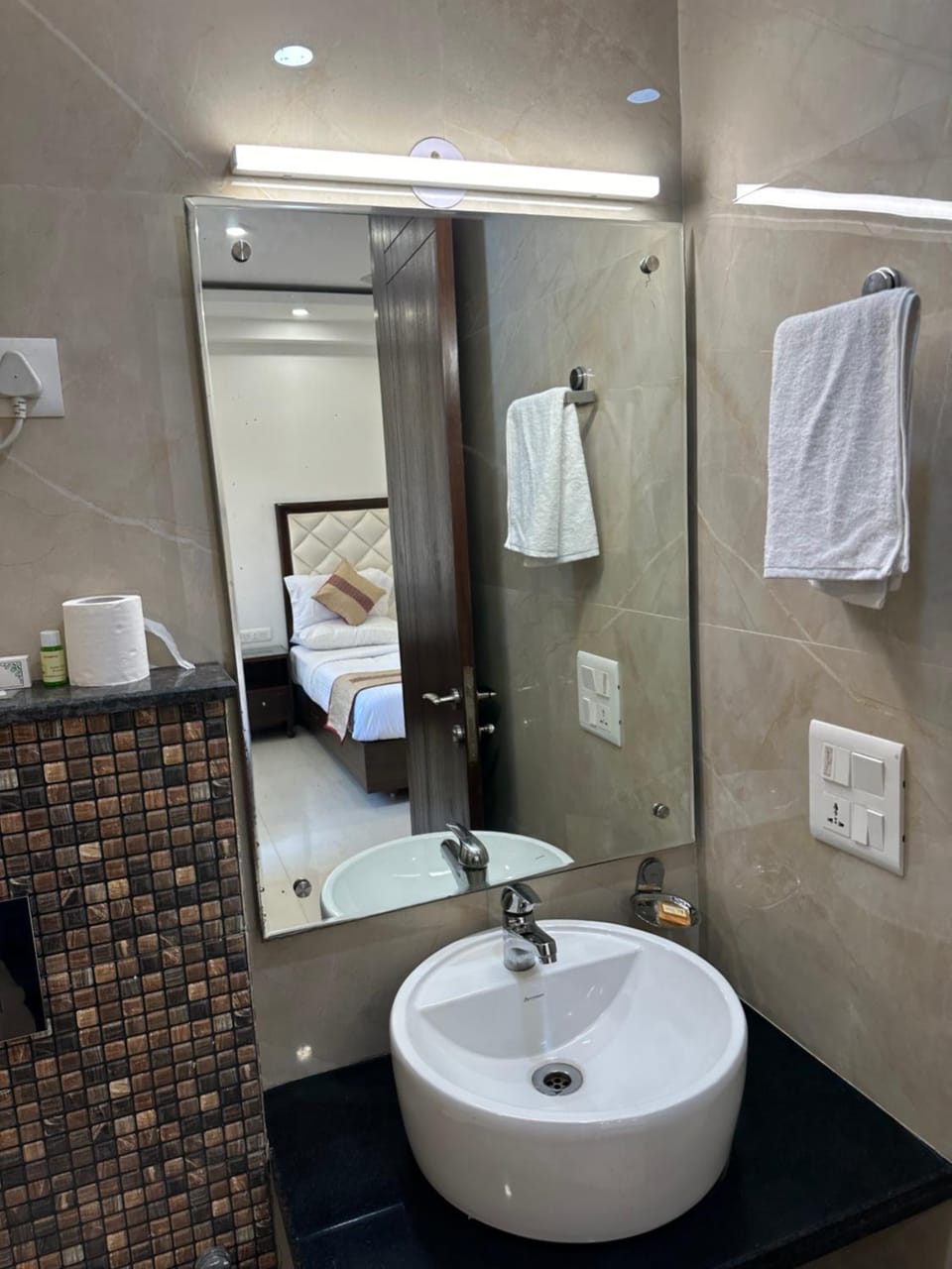 Shower, Bathroom