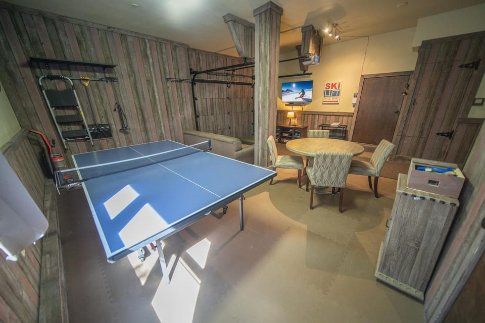 Snake River 1 by SummitCove Lodging in Colorado House in Keystone
