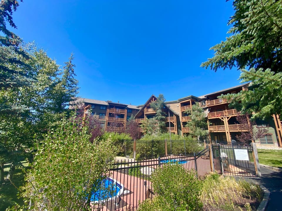 Tenderfoot Lodge 2611 by SummitCove Lodging in Colorado House in Keystone