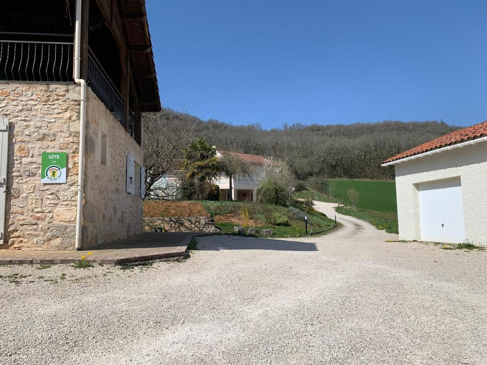 Les Figuiers de Louna - AUBE-SUR-LA-VALLÉE - 135 m2 et terrasse Apartment in Occitanie