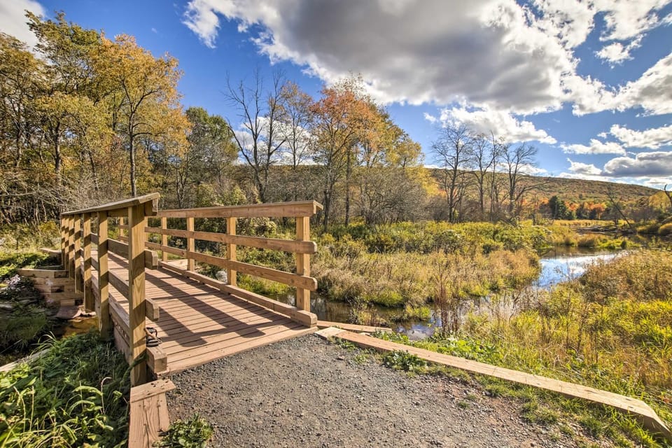 Relaxing Catskills Apt < 3 Mi to Windham Mountain! Apartment in Capital District, NY, USA