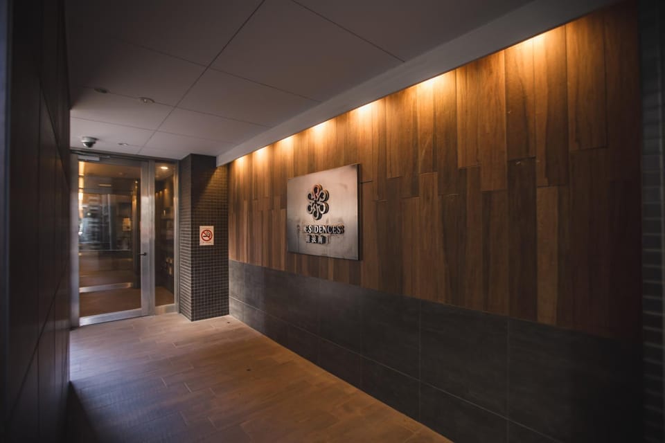 R Residences 難波南 I Apartment in Osaka