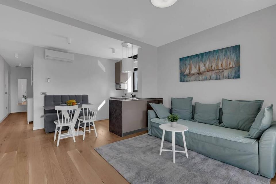 Apartmani Vila Jelena 1 - Makarska Exklusiv Bed and Breakfast in Makarska