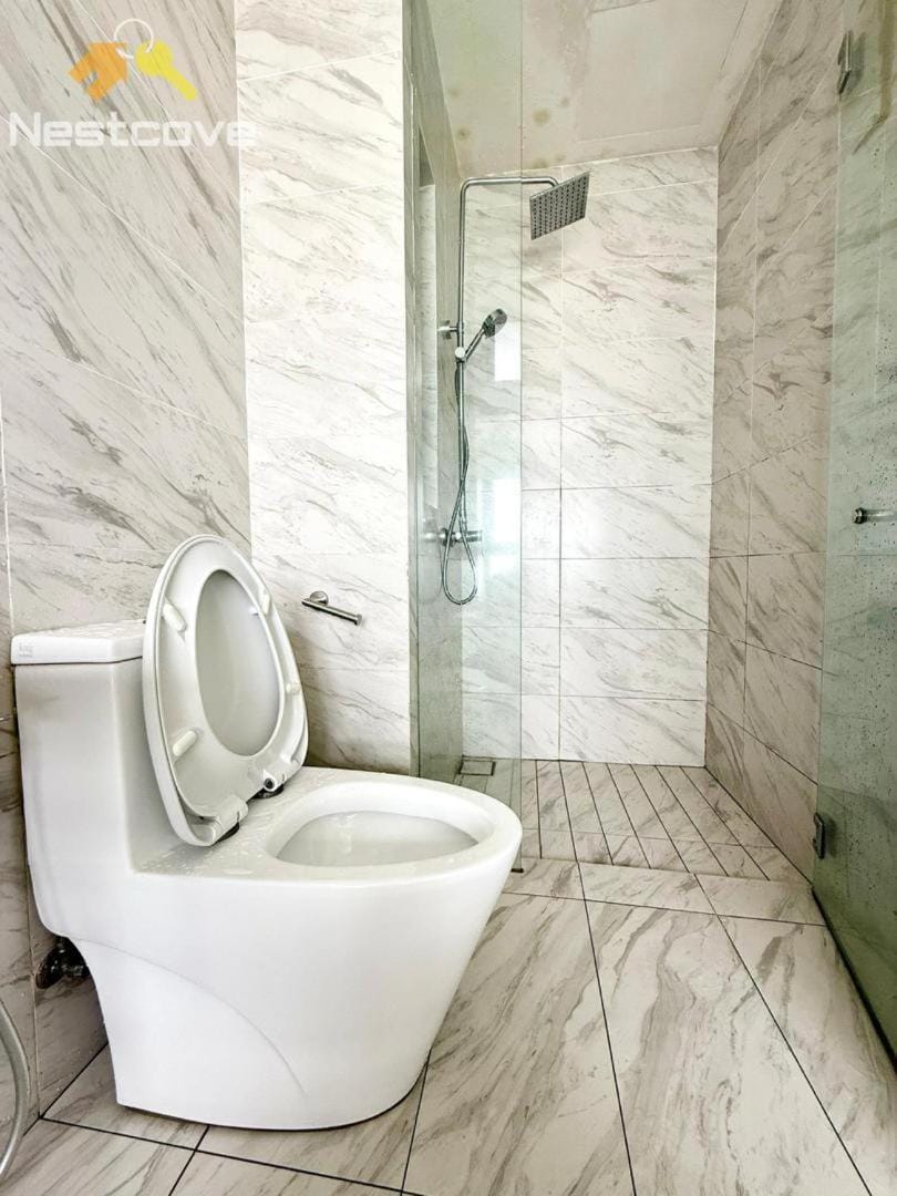 Bathroom, Bath