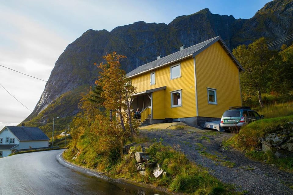 Most photographed house in Reine House in Lofoten
