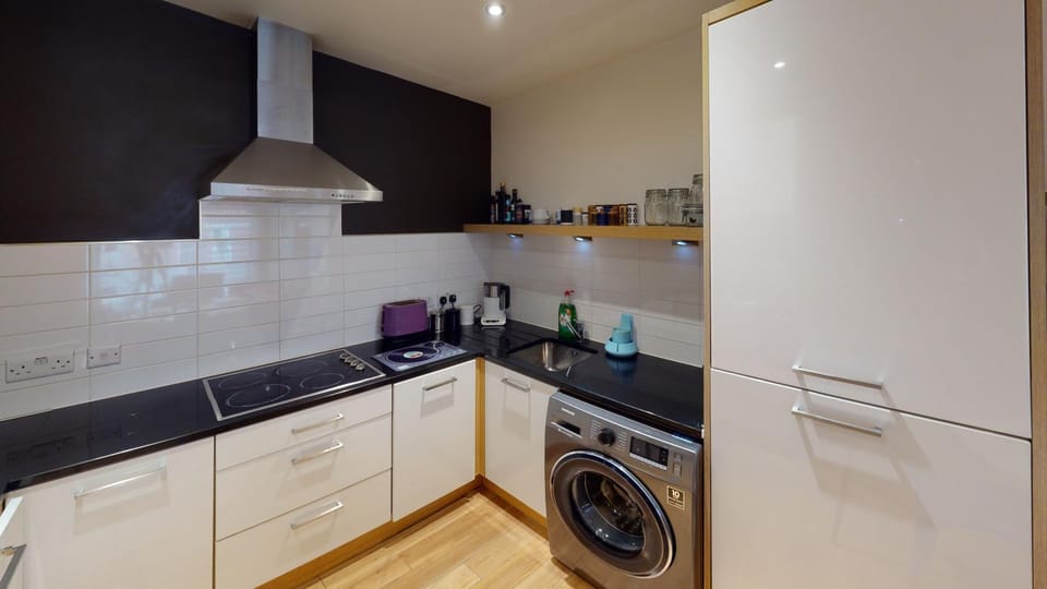 Central Perks Apartment (sleeps 4) Apartment in Hull