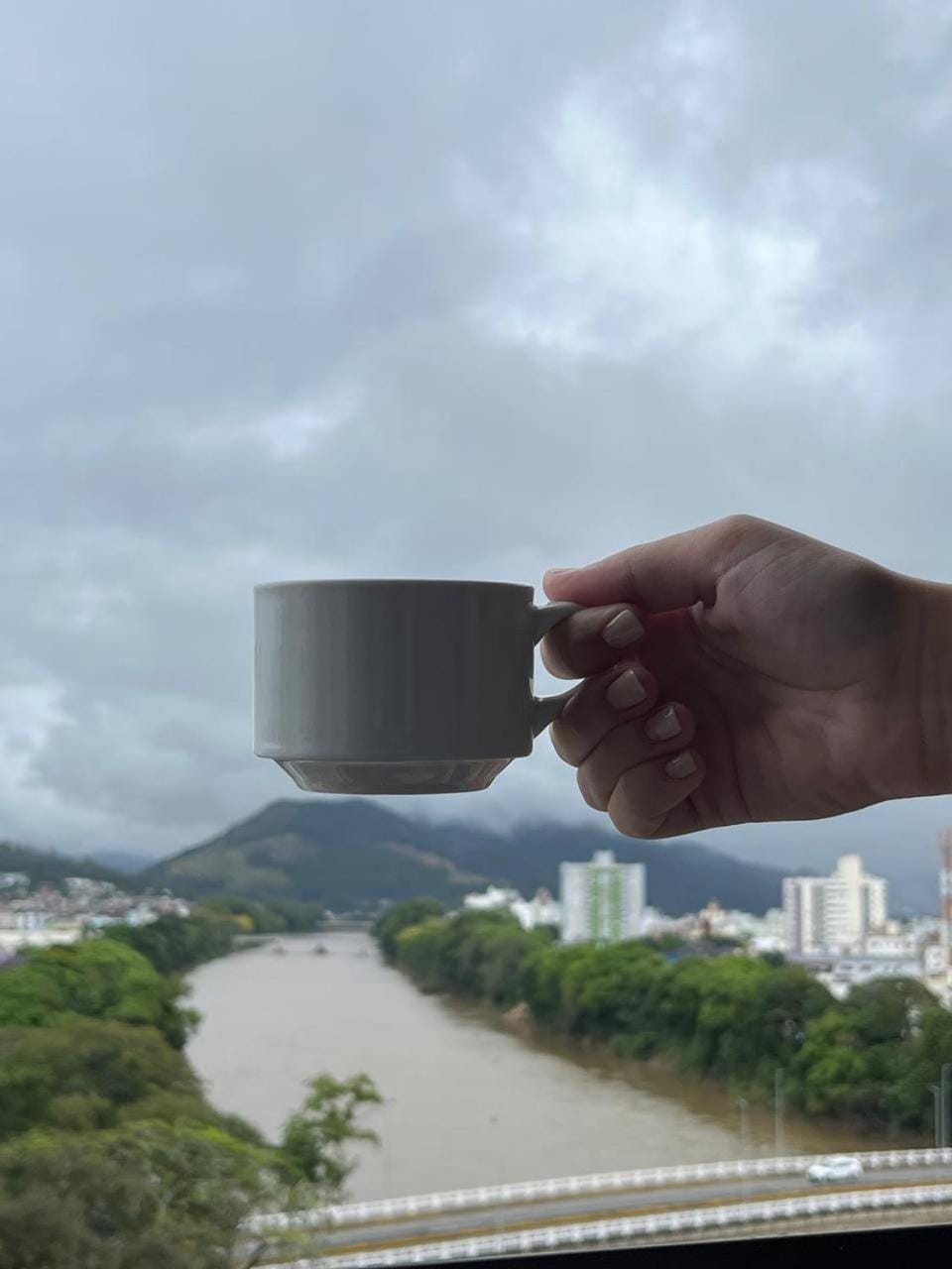 Natural landscape, Coffee/tea facilities, Lake view, River view