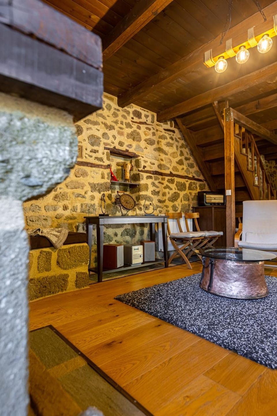Rock and Stone House in Kalabaka