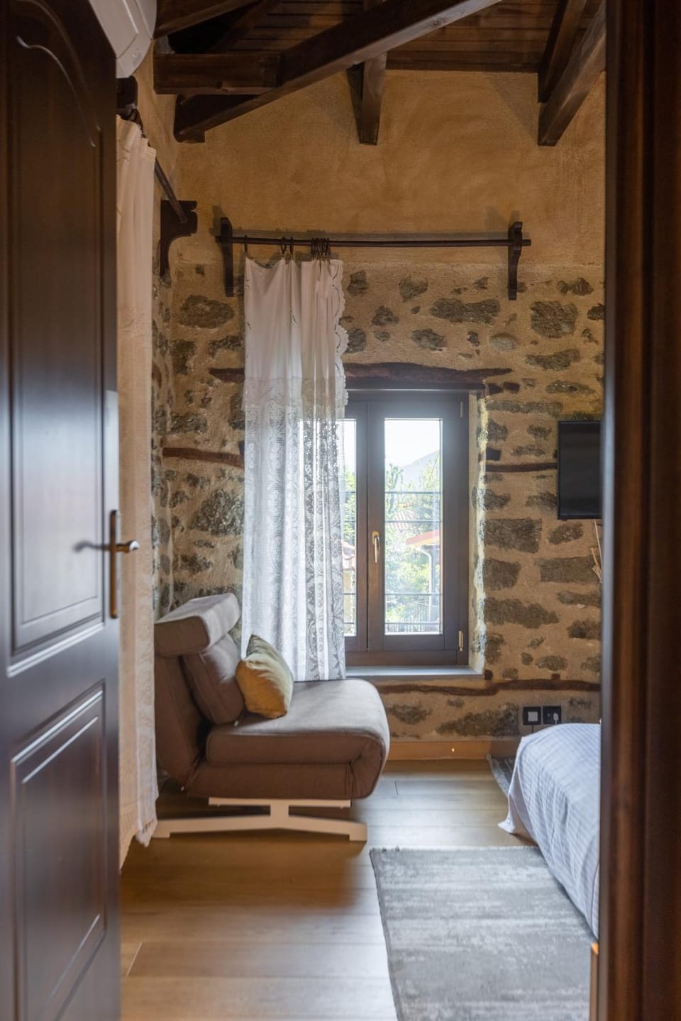 Rock and Stone House in Kalabaka