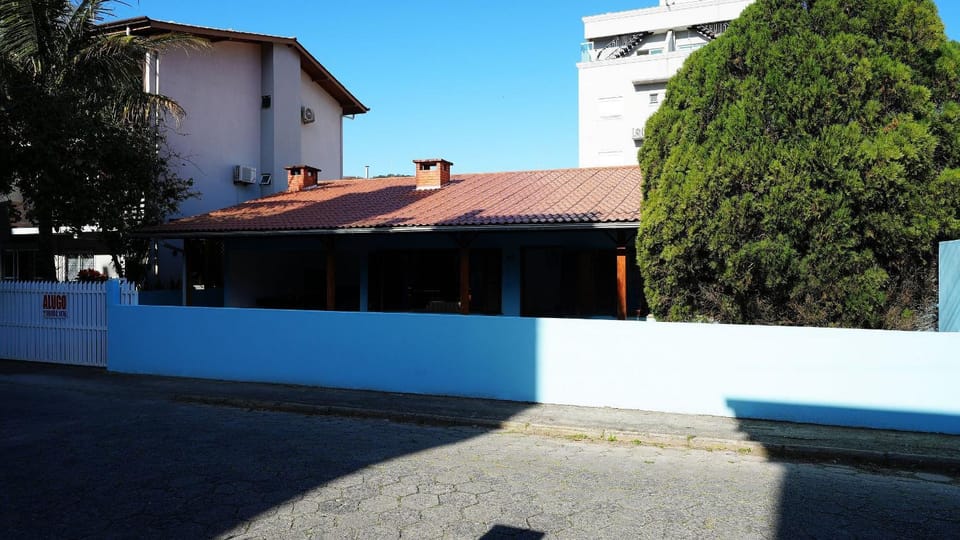 Casa Grande - Mestre Naro House in Bombinhas