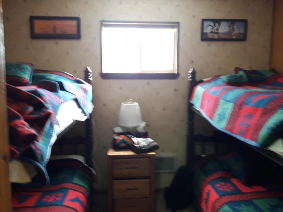 bunk bed