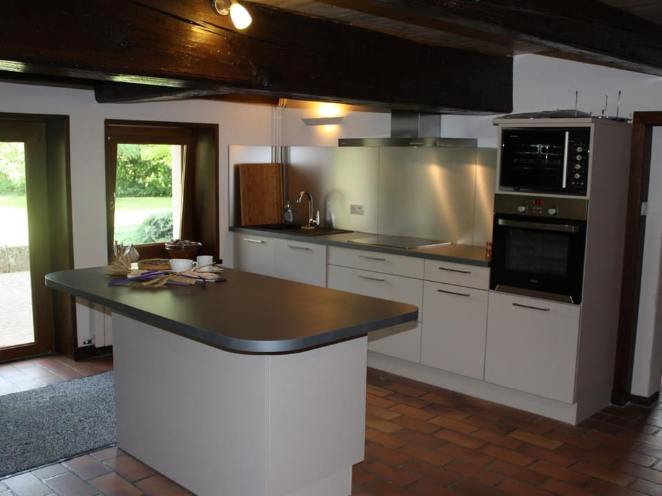 Superbe Ferme Rénovée avec Cheminée, Wifi, et Jeux Extérieurs près de Gérardmer et Épinal - FR-1-589-28 House in Vosges