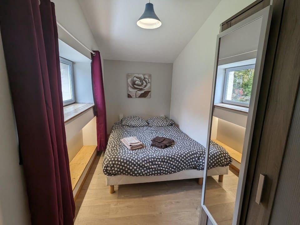 Charmant Gîte avec Jardin aux Portes d'Épinal, Idéal Couples ou Séjours Pro, Proche Commerces et Nature - FR-1-589-278 House in Vosges