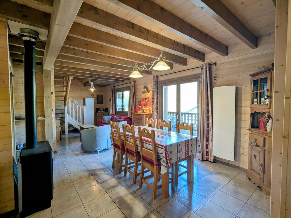 Chalet cosy à La Bresse avec WIFI et parking, proche pistes - FR-1-589-310 House in La Bresse