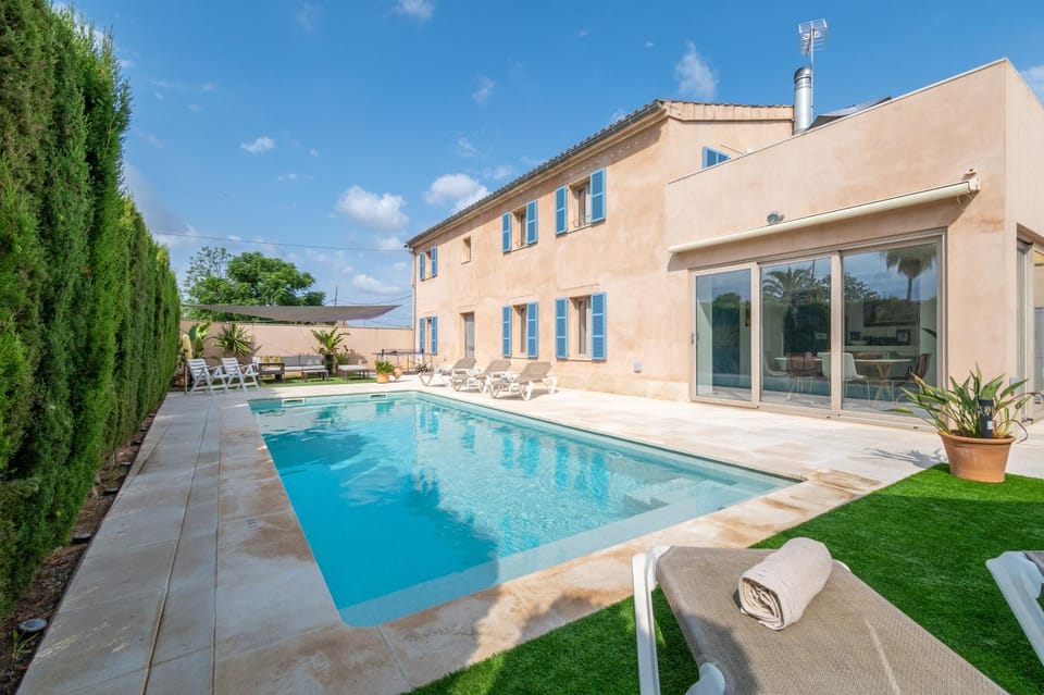 Property building, Living room, Swimming pool