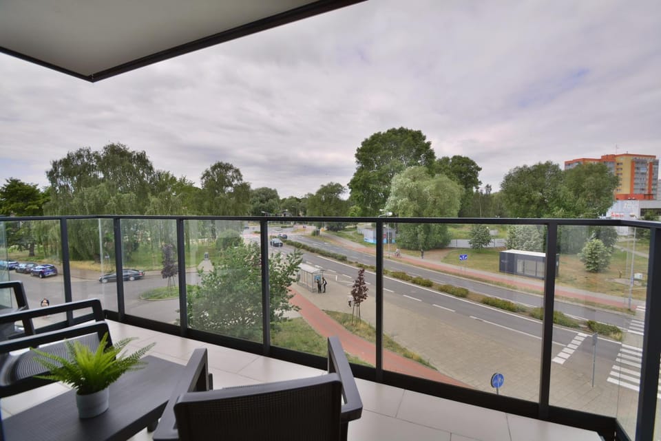 Seating area, Street view