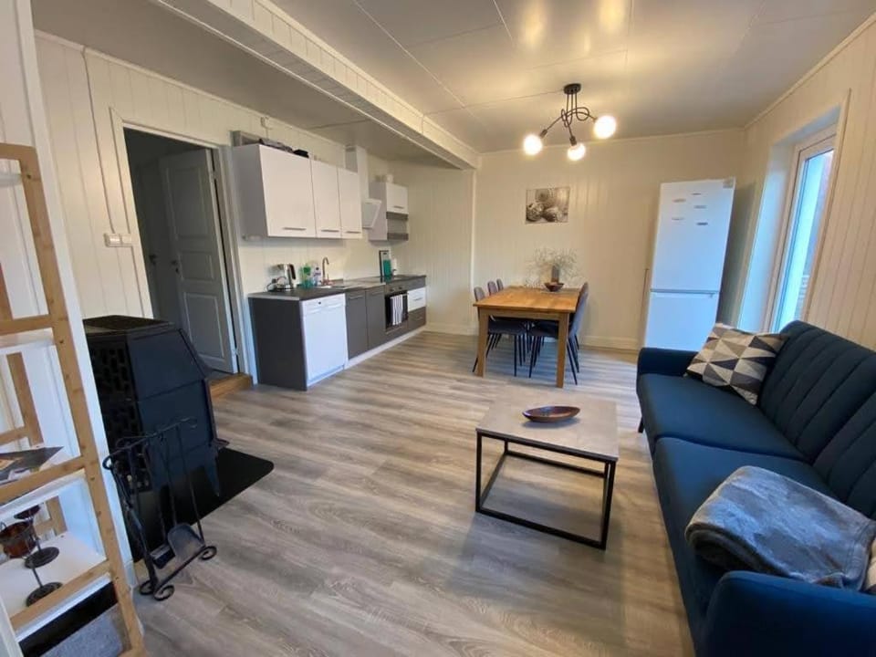 Waterfront Senja 2 Apartment in Nordland, Norway