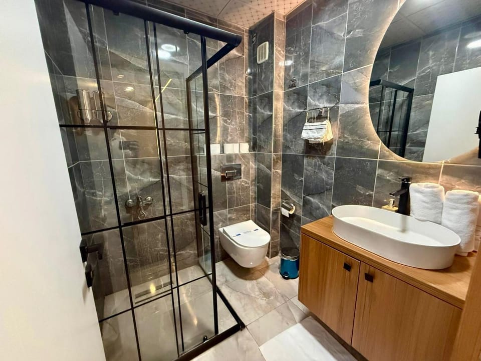 Shower, Bathroom