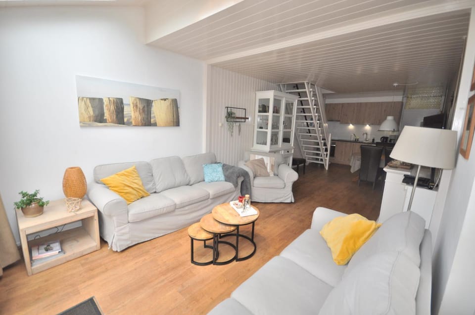 Woeste Hoeve 116 House in Zeeland, Netherlands