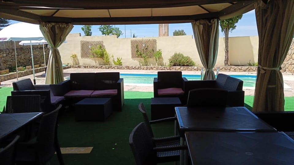 Patio, Swimming pool