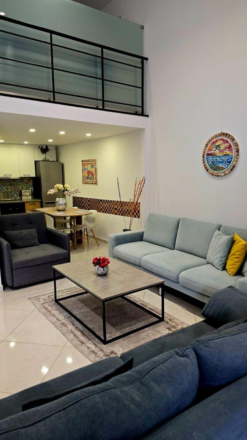 Apartament me qera Dublex Lungomare Apartment in Vlorë