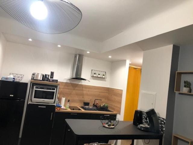 Explore the World 1 Apartment in Perpignan