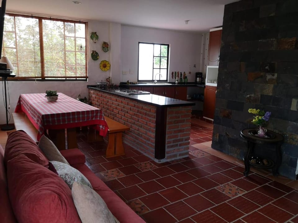 CASA PRADA de Ruitoque House in North Santander, Colombia