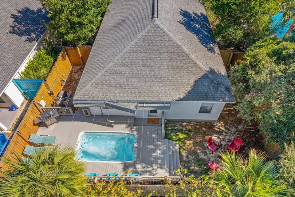 Private SpaPool 4min Walk To Beach Zula Breeze House in Miramar Beach