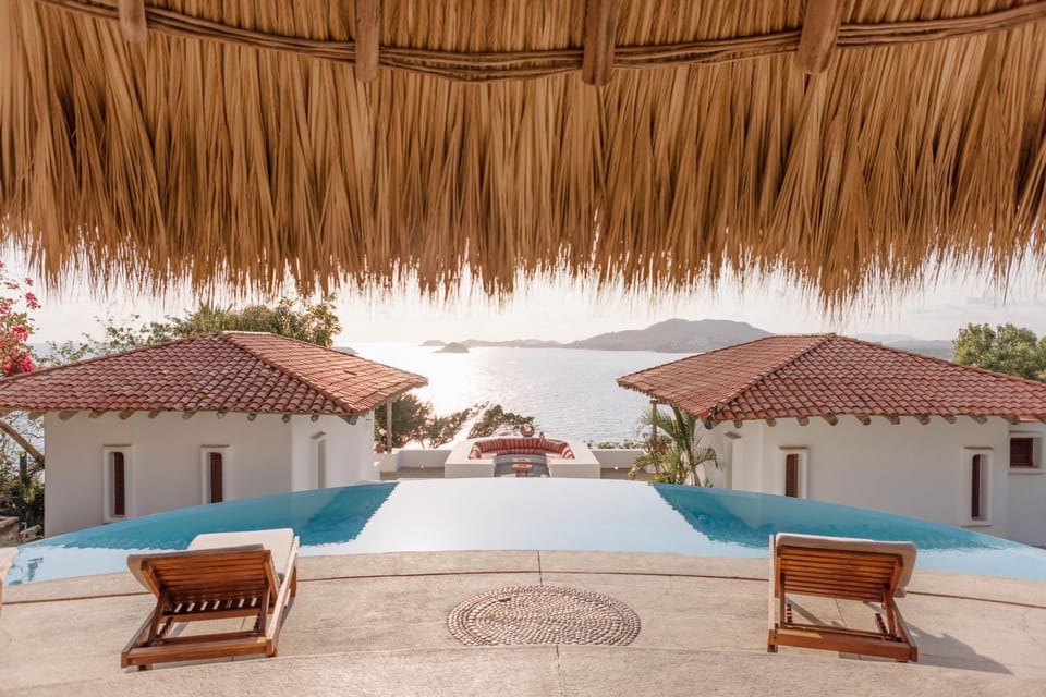 Natural landscape, Swimming pool, sunbed