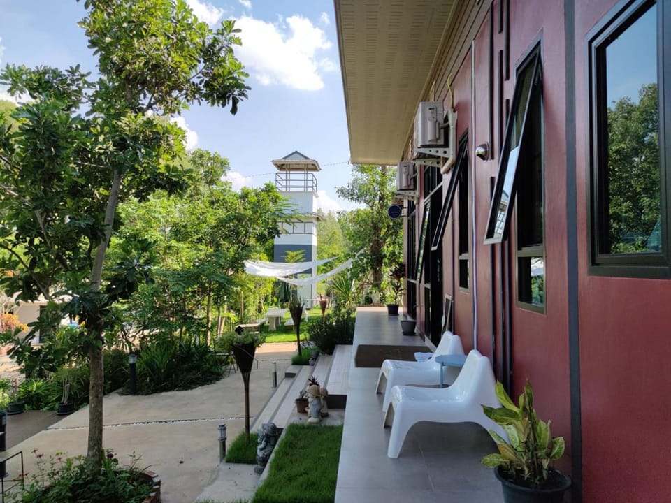 Morinaka Craftfe & Poshtel Vacation rental in Laos