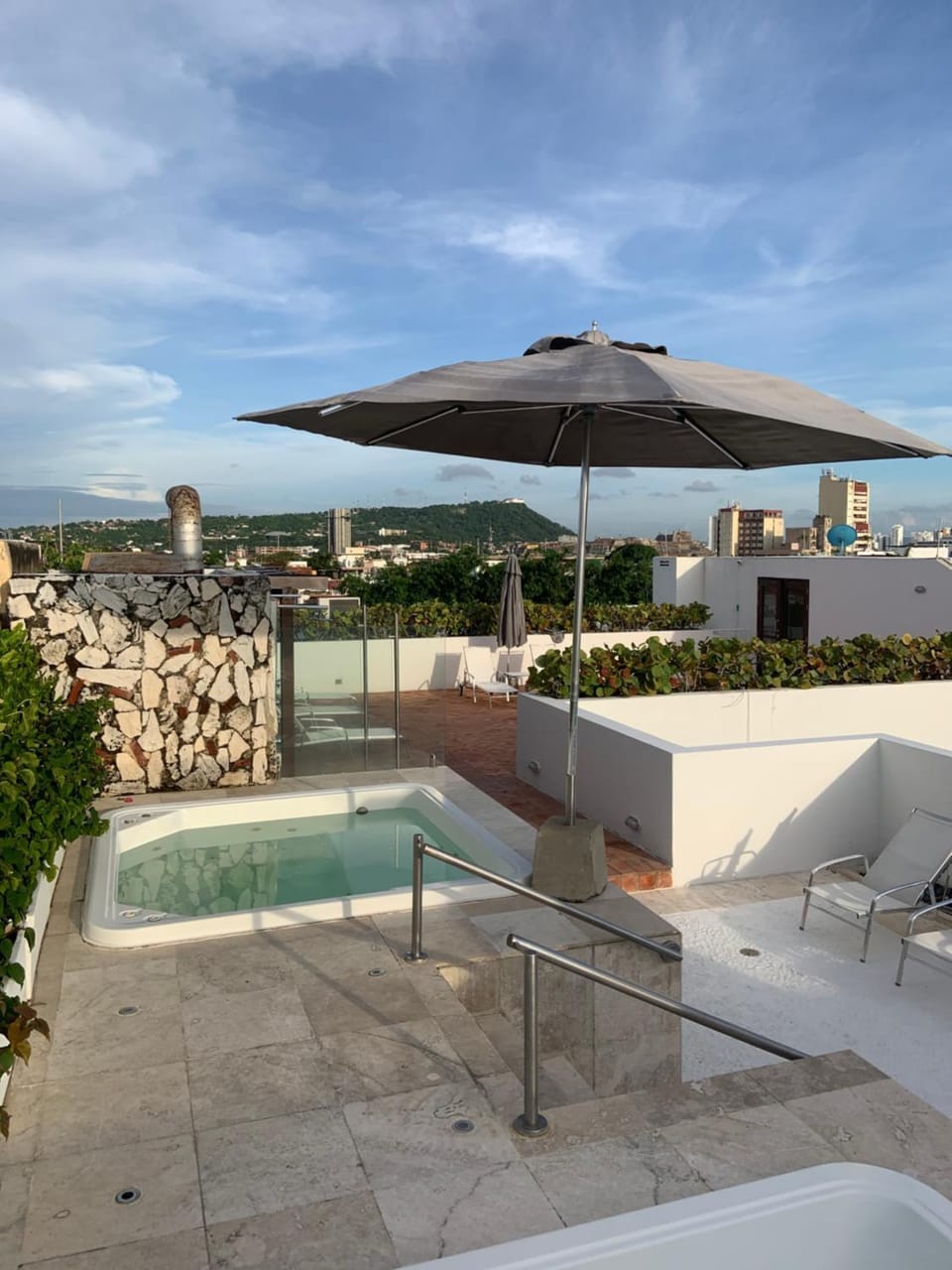 Hot Tub, Hot Tub, View (from property/room), Balcony/Terrace, City view, Mountain view