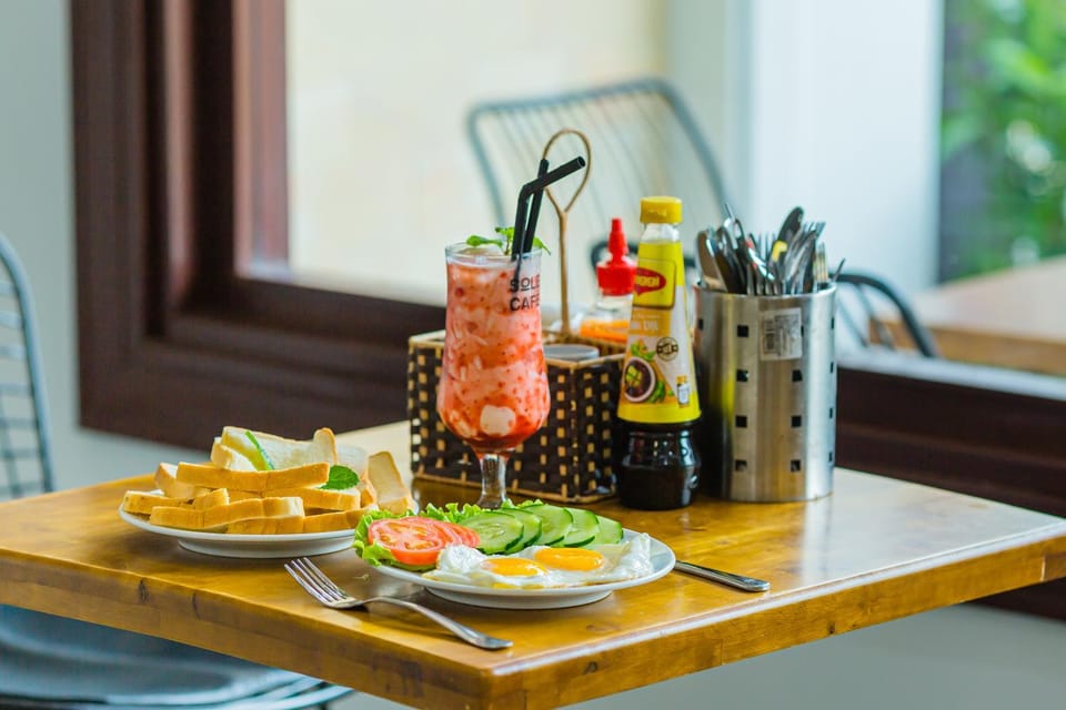 Food and drinks, Food, Breakfast, Drinks
