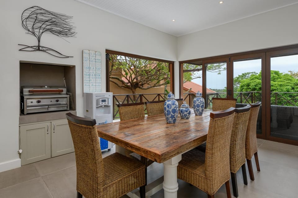 Patio, BBQ facilities, Dining area