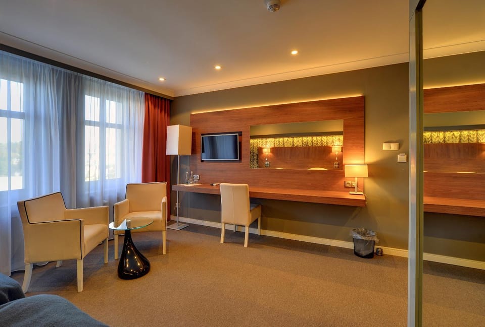 TV and multimedia, Living room