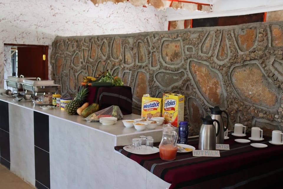 Restaurant/places to eat, Coffee/tea facilities, Food, Breakfast, Buffet breakfast