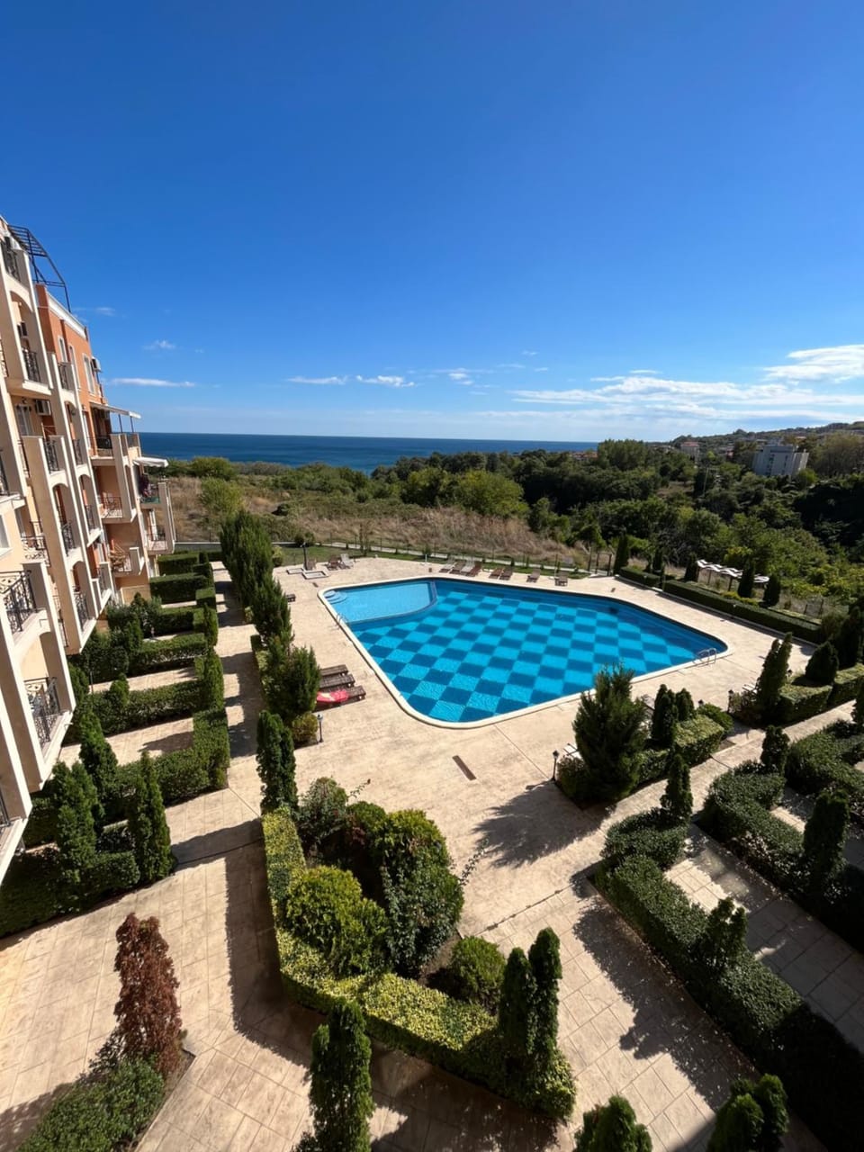 Pool view, Sea view