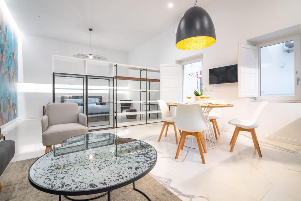 Communal lounge/ TV room, Living room