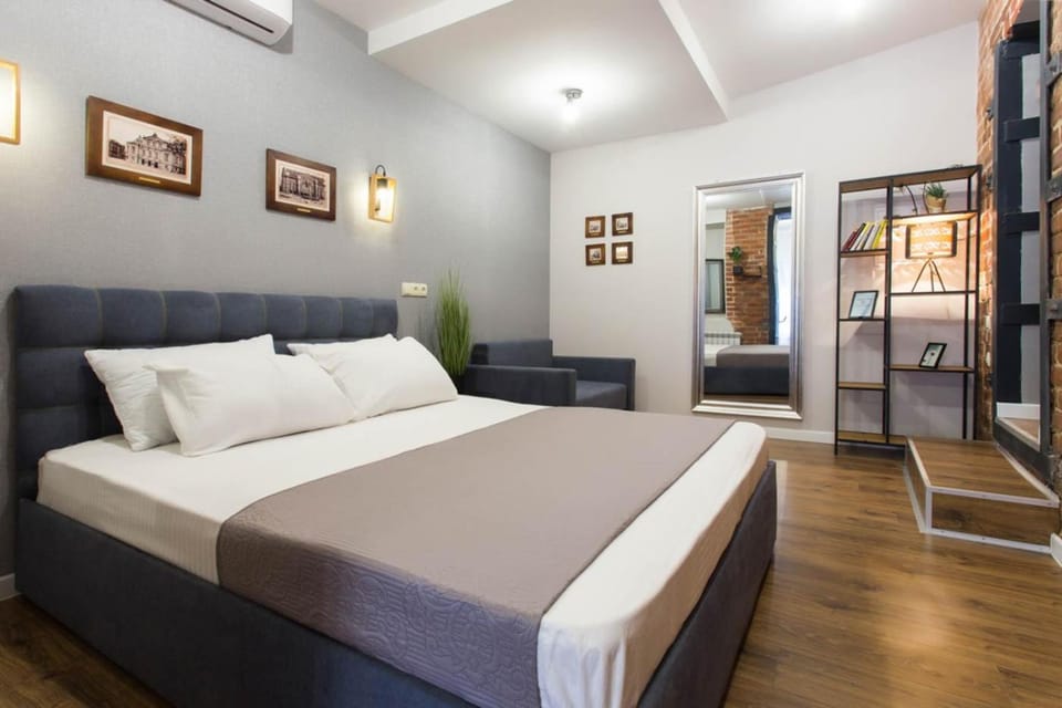 Bed, Photo of the whole room