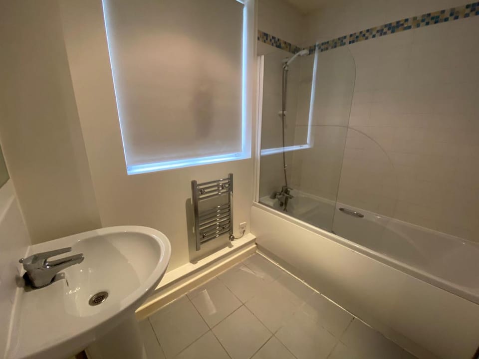 Little Church Street Apartment in Rugby