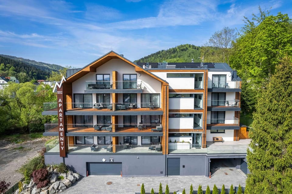 Property building, Spring, Day, Mountain view