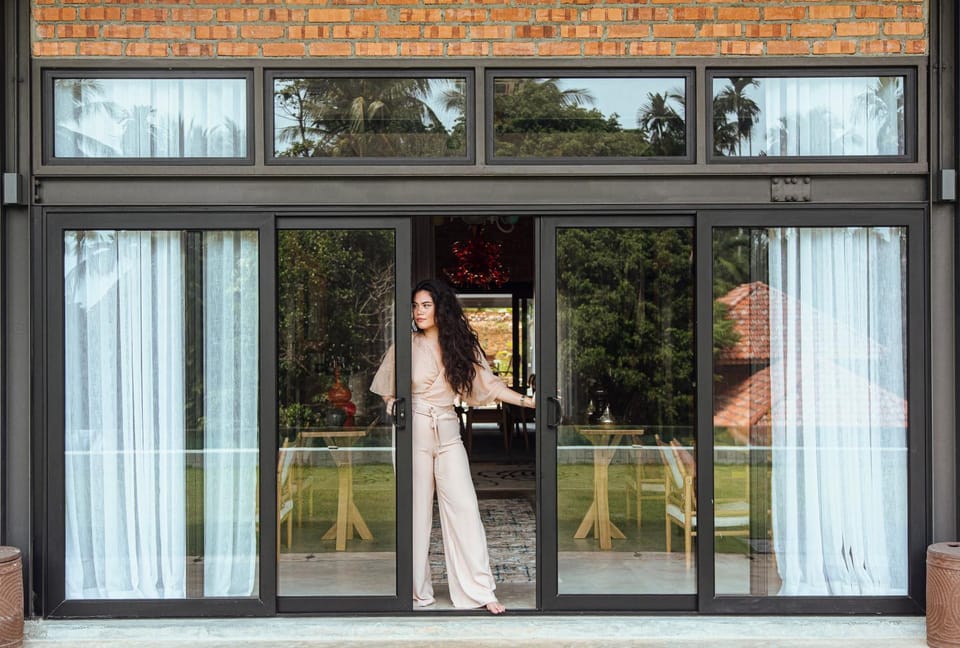 Property building, Facade/entrance, Day, People, View (from property/room), Balcony/Terrace, Lobby or reception, group of guests